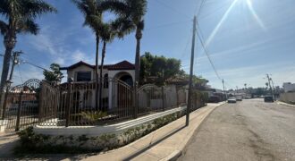 Esta casa espectacular te está esperando en Playa Ensenada – Ensenada B.C.